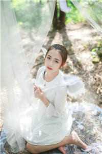 此别经年忘却情推荐