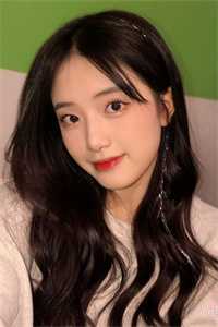 宫门春尽空余恨篇章