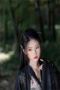 逃离港城！被亡夫的大哥盯上了短篇
