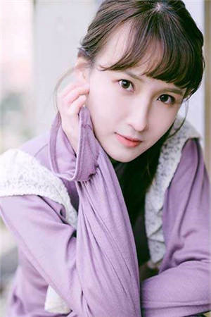 春风如过客，秋水揽星河好书