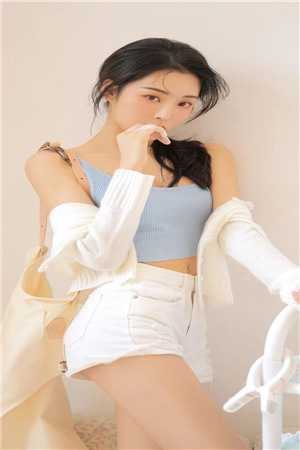 乖乖女走错房，被爹系大佬吻到哭免费看