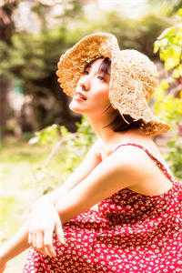 跨年夜，未婚妻百万逼婚贫困生完整版