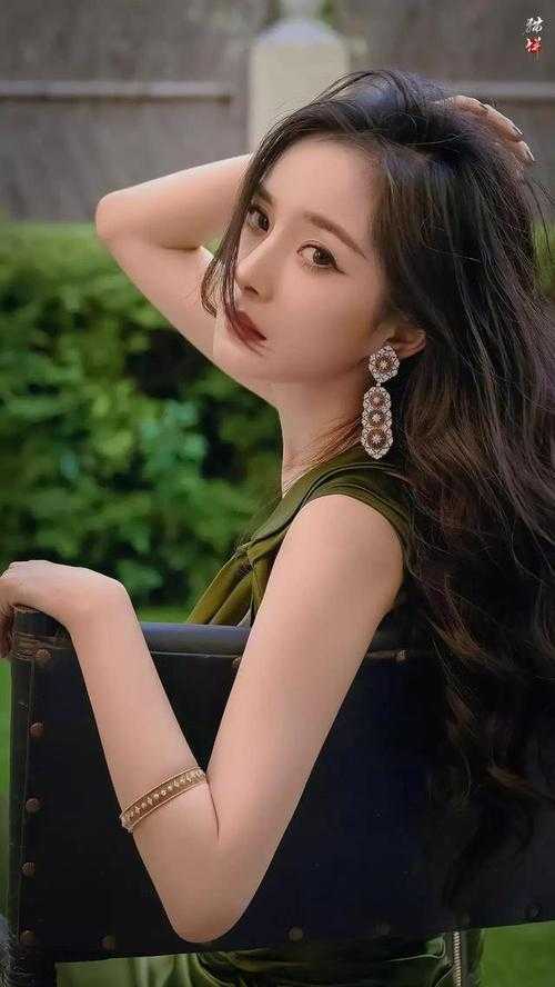 七年后重逢，京圈大佬偏要宠前文+番外