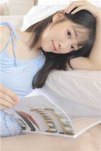 女同事拿加料的酒想让我当众出丑，我反手给她调换酒杯小说