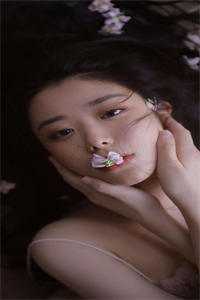 老婆太强！我竟躺赢开挂精修版