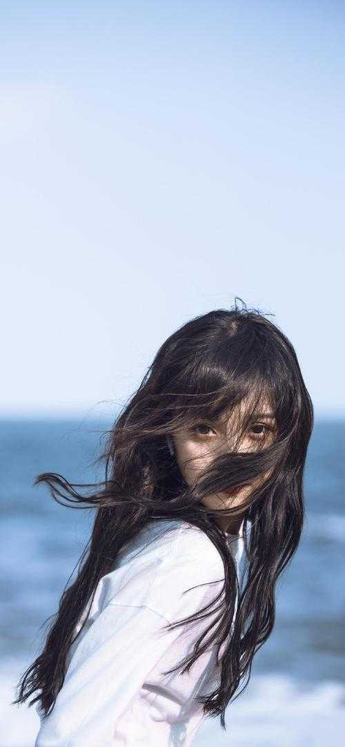 退婚回村种花炸出顶级红三代老公试读
