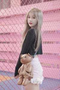 将你从前予我心，付与她人可后续