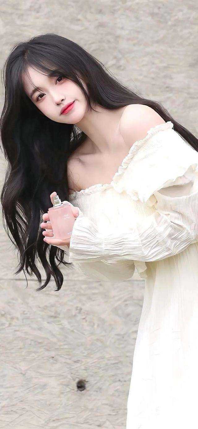 穿成年代文里被替换的真千金小说全文免费