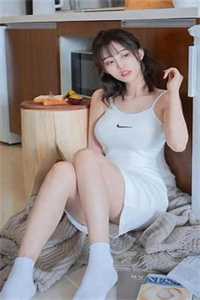 风轻拂他落寞眼眸篇章