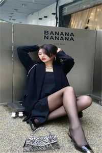 青瓦檐下旧梦残全新