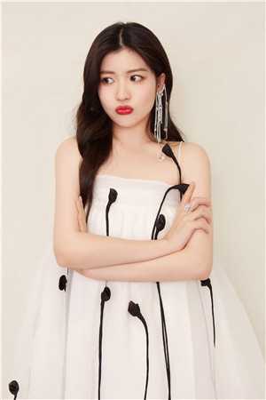 惨死五个孩子后，我死后皇帝疯魔了全集