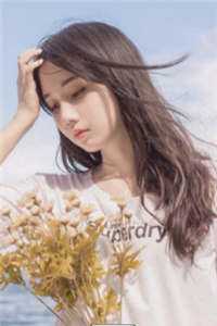 女同事拿加料的酒想让我当众出丑，我反手给她调换酒杯目录