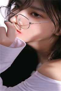 阴狠男主？我要拿捏他精彩