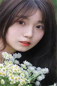 灯烛荧荧照孤寝无删减