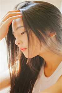 晚风吹散月边云高口碑