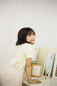 春吻寒木，只花破雪爽文