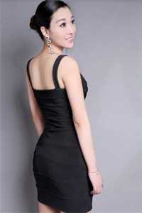 首富全城求婚，表妹大张旗鼓宣扬新娘是她爆火全网