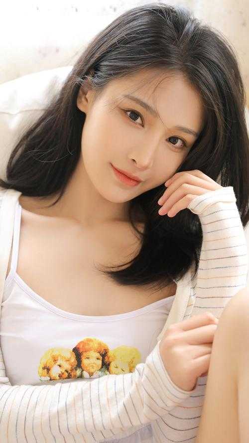 抄家流放，真千金囤满空间造反了秋无虞裴铮小说结局