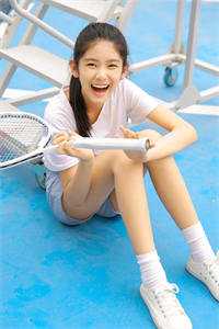 俏寡妇重生，赖上邻居糙汉免费阅读全文