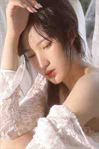 灯烛荧荧照孤寝未删节