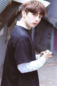 天生猎手！他能看见野兽致命弱点完结txt