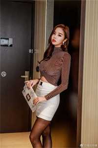 皇后娘娘她是侯府弃妇最完整版