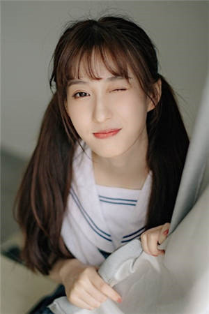 砍下年度大单却成为实习生的下属后，我杀疯了无删版