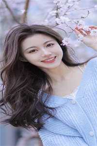 拯救恶毒女配姐姐，我反被大佬盯上小说免费