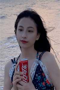 未婚妻和男闺蜜在酒吧领证，我摇骰子让他们倾家荡产章节