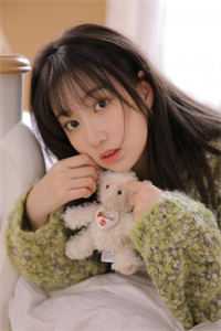 一见钟情：大佬实力诱哄全文